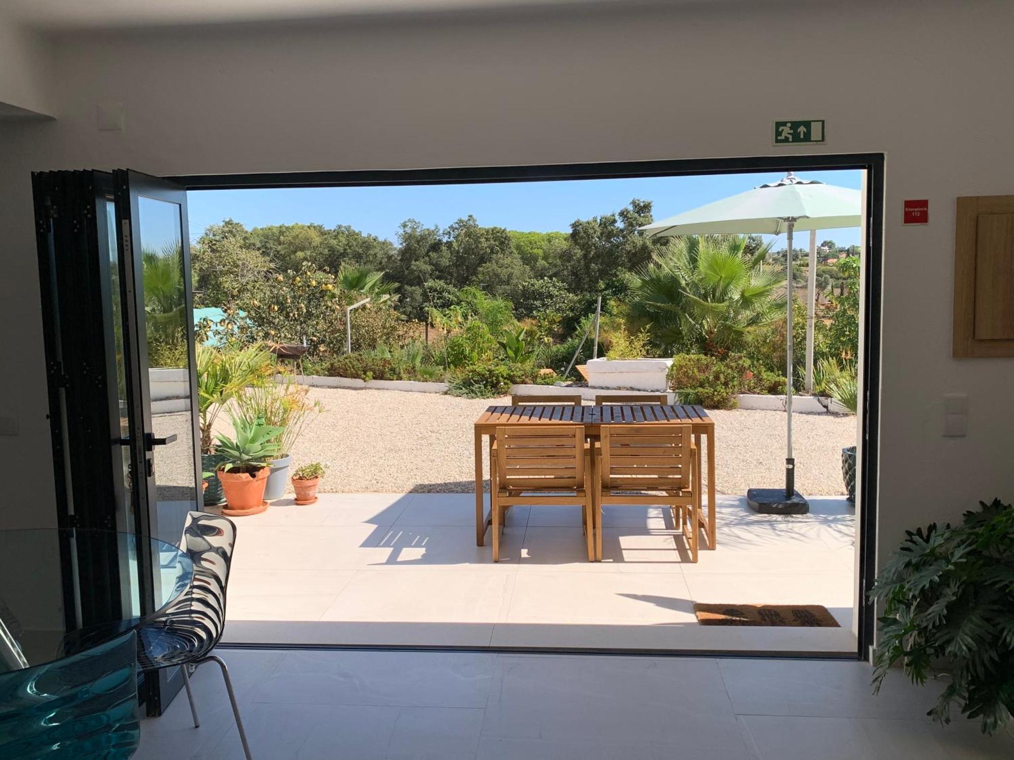 A Tranquil Garden Apartment, Carvoeiro - Benagil Экстерьер фото